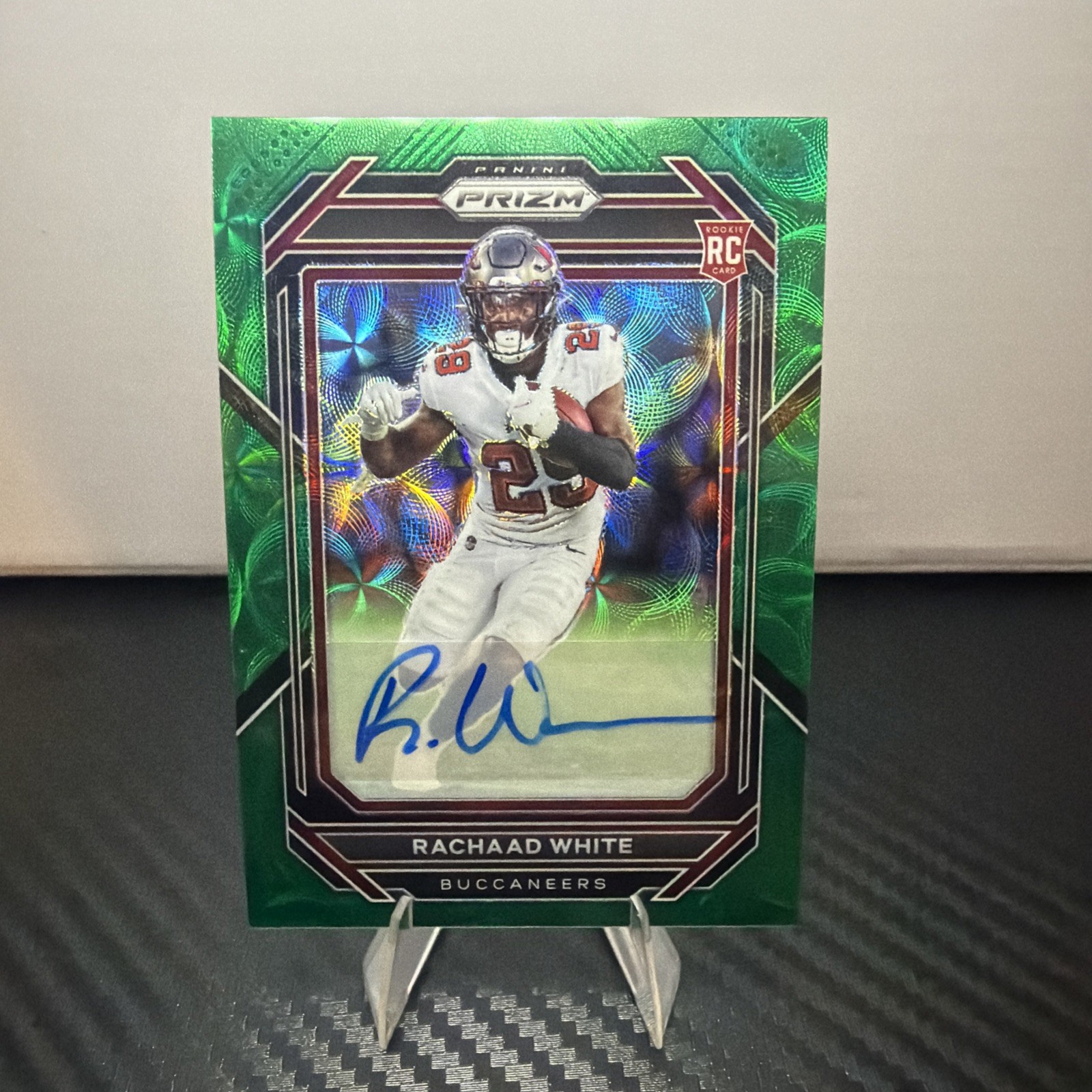 2022 Panini Prizm Rookies Rachaad White #343 Green Scope Prizm Auto /75 AU,RC