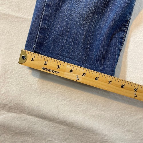 Levi’s Perfectly Slimming Boot Cut 512 Blue Jeans Size 8 Girl's Youth High Rise - Picture 3 of 9
