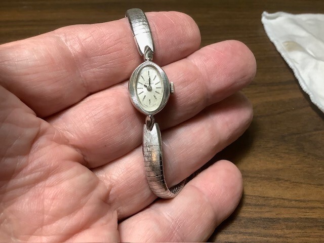 Vintage WomensTissot 10K White Gold Watch and Kreisler Band  display picture 2