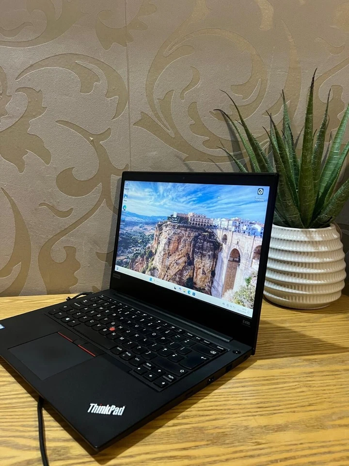 Lenovo E490 i3-8th Gen 1.60GHz. 8GB RAM, 256GB NVME, Win 11 - Image 4 of 4