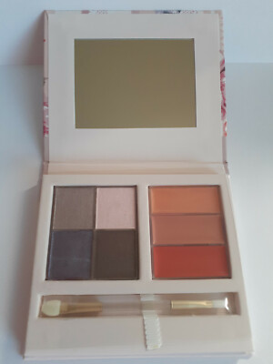 MaryKay INTO THE GARDEN Color Compact Discontinued 6B04 12/18 #089892 