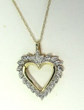 10K Yellow and White Gold Heart Pendant Necklace  2.03 grams