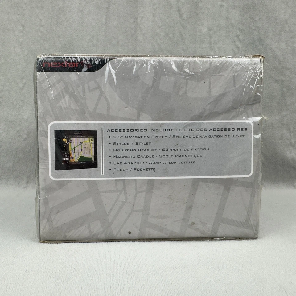 Nextar ME GPS Receiver Automotive Mountable w/ Mount, Carry Pouch & Car Adapter - Image 2 of 4