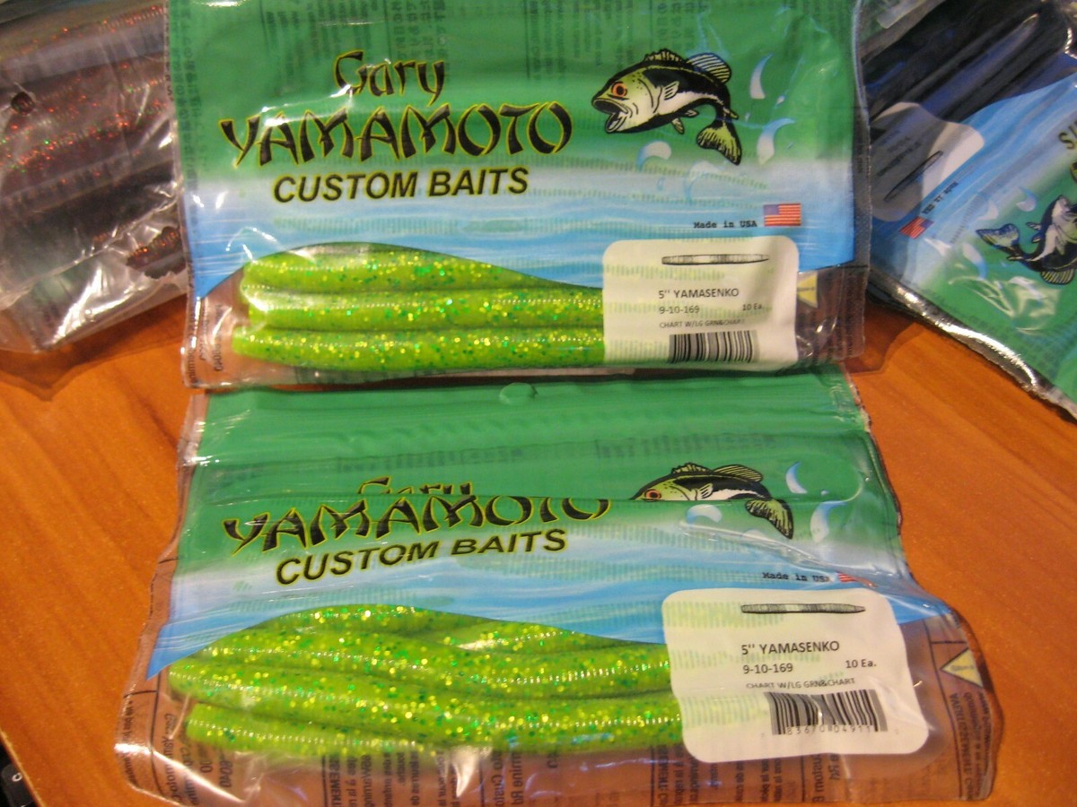 Yamamoto Senko 5″ Chartreuse Green Flake – 10 Stick Baits Per Bass (Boccalone, Spotted)
