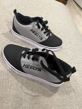 HEELYS YOUTH PRO 20 SKATE SHOES  GRAY/BLACK   YOUTH SIZE 6   STYLE HE100761