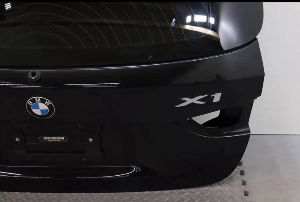 BMW X1 E84 2013-2015 puerta levadiza trasera puerta trasera tapa panel de carcasa fabricante original negro_475 Foto 3 de 4