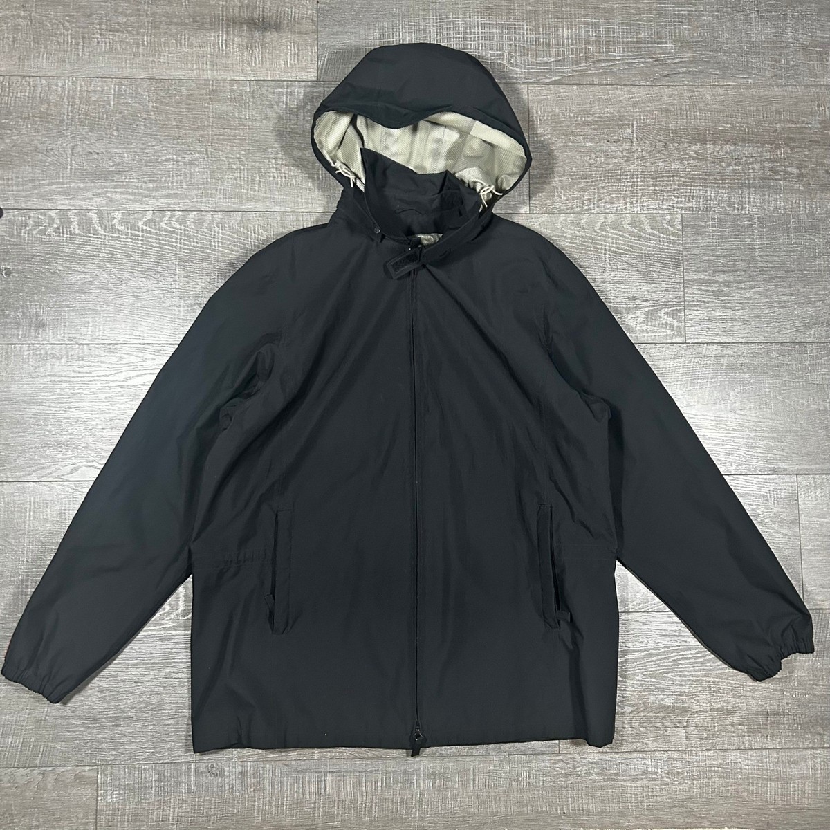 Prada Sport SGV85 Black Hooded Windbreaker Jacket Linea Rossa Mens
