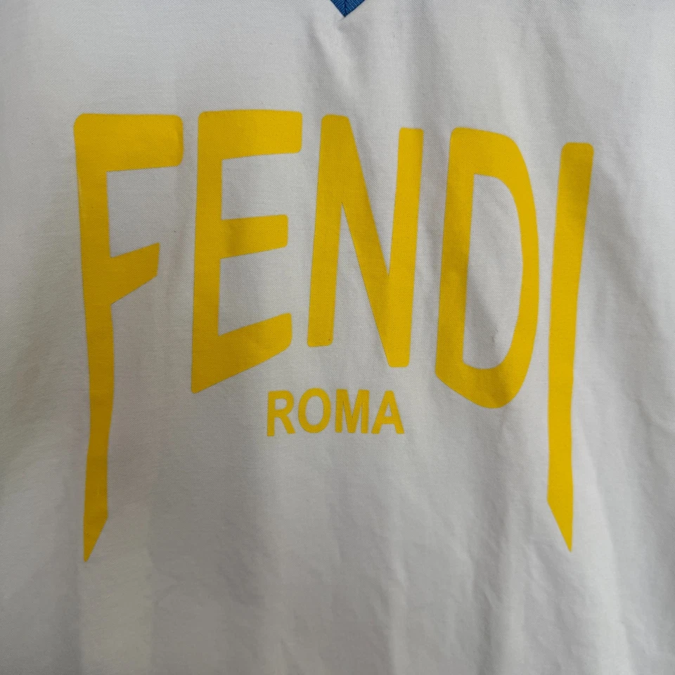 Camisa Fendi Para Hombres Grande Roma Malla Cuello en V Amarillo Azul Blanco Hockey Diseñador Camiseta Foto 3 de 4