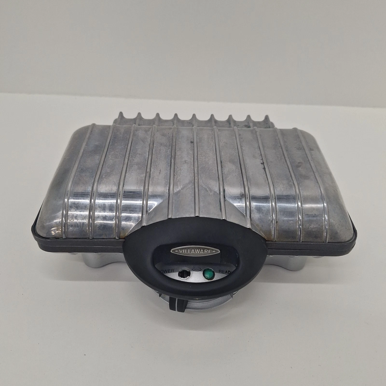 Villa Ware Classic Belgian Waffle Maker 2-SQ Model 2000 Tested Working READ