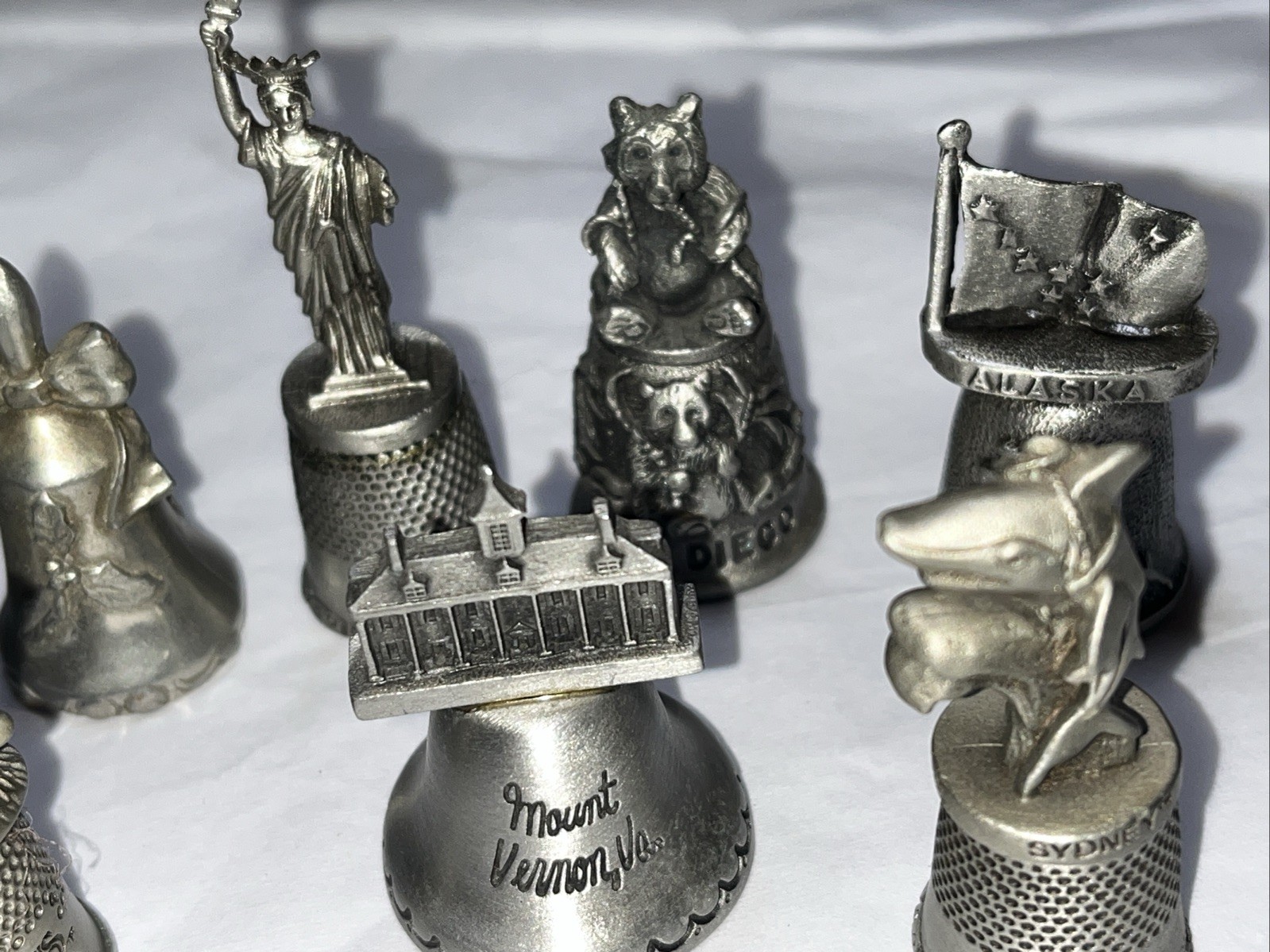 Pewter Thimble Vintage Lot 8 Thimbles Mt Vernon VA NY Souvenirs