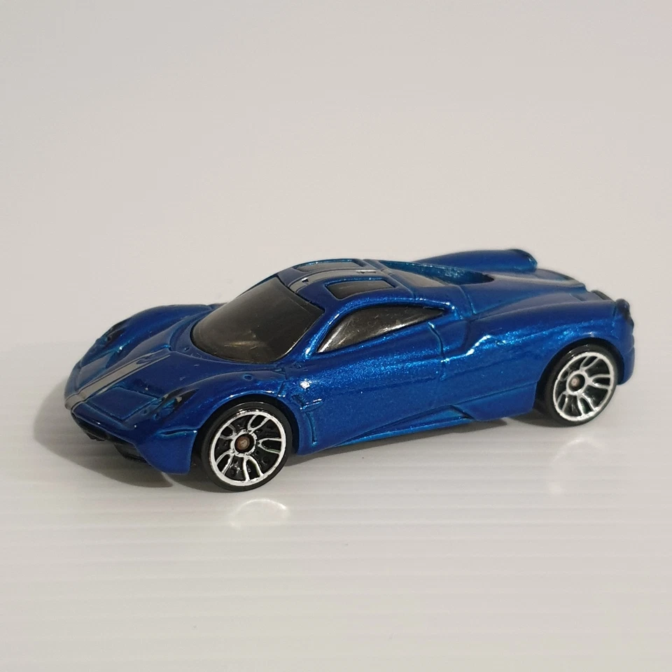 Hot Wheels Pagani Huayra 2012 Loose Diecast Car 1:64 Scale Blue W Silver Stripe - image 4 of 4