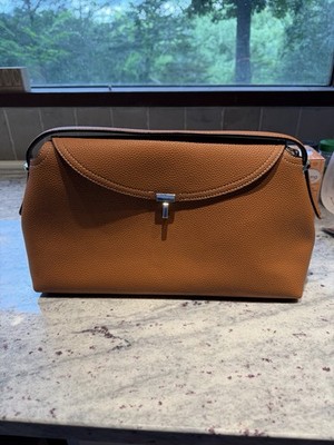TOTEME T Lock Leather Shoulder Bag / Grain Leather / Tan Pebbled Leather