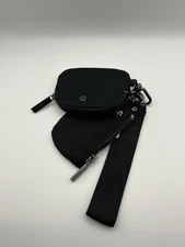 Lululemon Dual Pouch Wristlet Keychain- BlackNWT