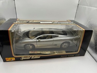 1992 Jaguar XJ220 Silver Maisto 1:18 