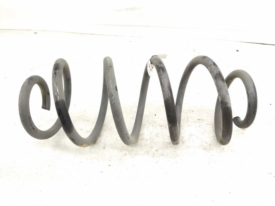 2012-2019 Toyota Prius C Rear Driver Coil Spring  48231-52G41 - Image 4 of 4