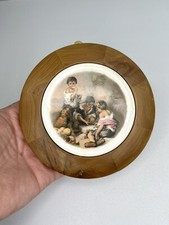 Vintage Small Porcelain Wall Plate Decorative Wooden Plaque with Picture Motif