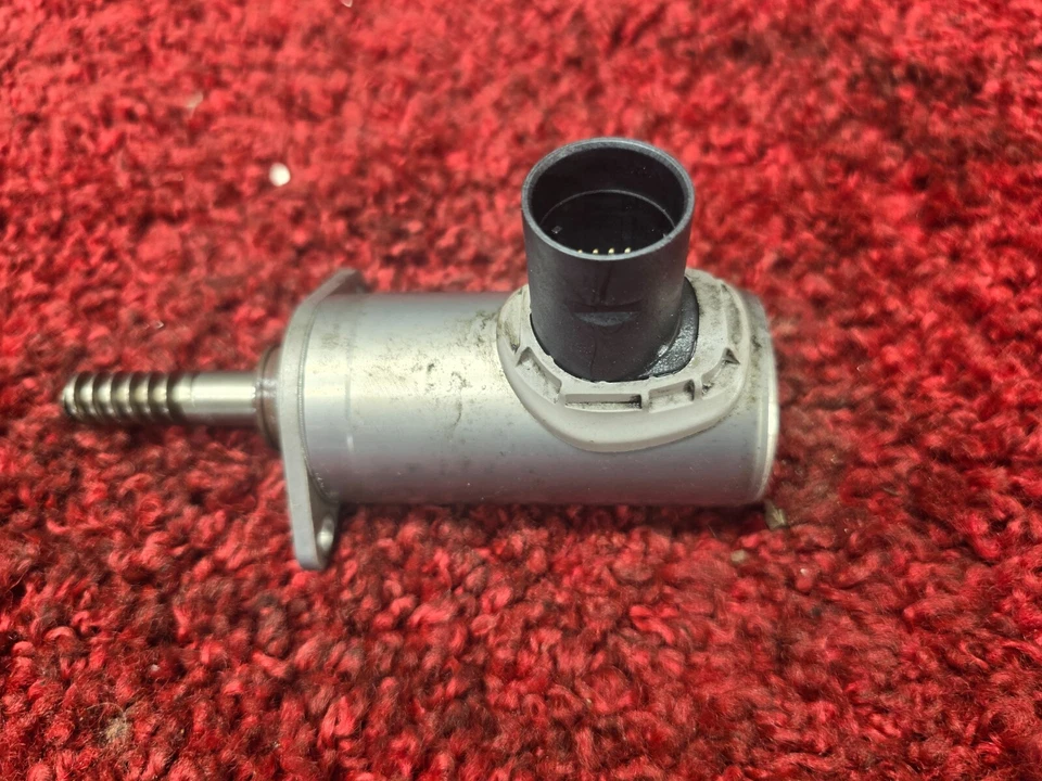 Actuador solenoide de distribución de válvula de motor BMW F01 F06 F10 F07 F15 OEM 56K Foto 3 de 4