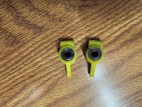 Team ASSOCIATED RC10 RPM Rear Hubs Oversized Bearings For 3/16” Axle - Picture 4 of 4