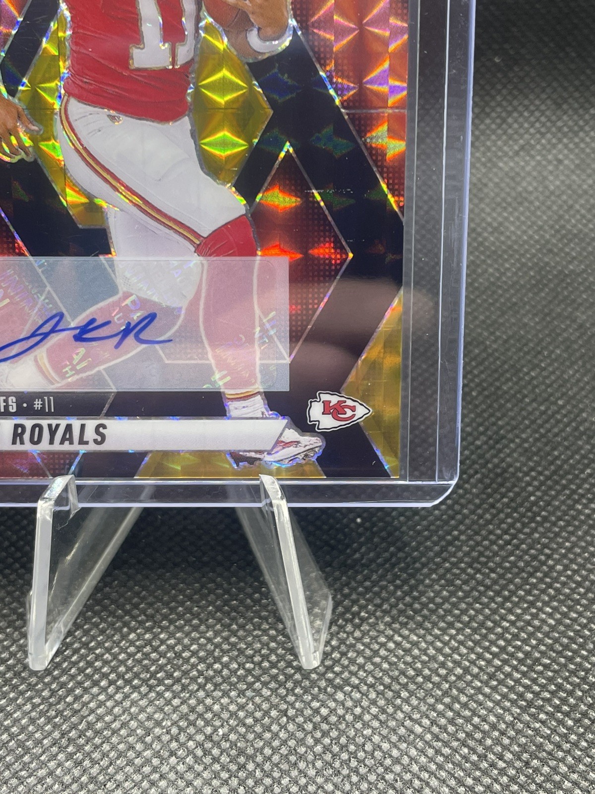 2025 Panini Mosaic Jalen Royals Choice Black & Gold Prizm Auto #’d /8 - Chiefs