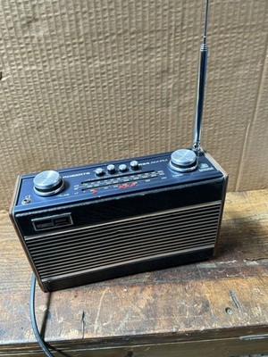 Vintage Roberts R24 Portable Transistor Radio MW LW UHF Fully Tested & Working 