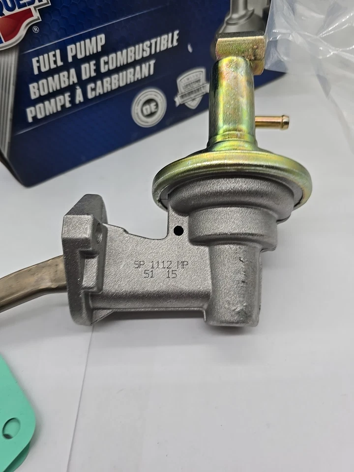 Bomba de combustible mecánica Carquest 6673 Foto 3 de 4