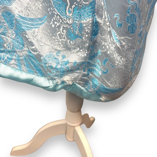 100% Silk Asian Kimono Robe Size Medium Light Blue and Silver Boudoir Lingerie - Picture 8 of 16