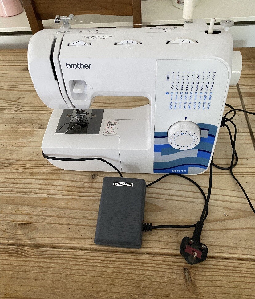 Brother RH137 Sewing Machine eBay
