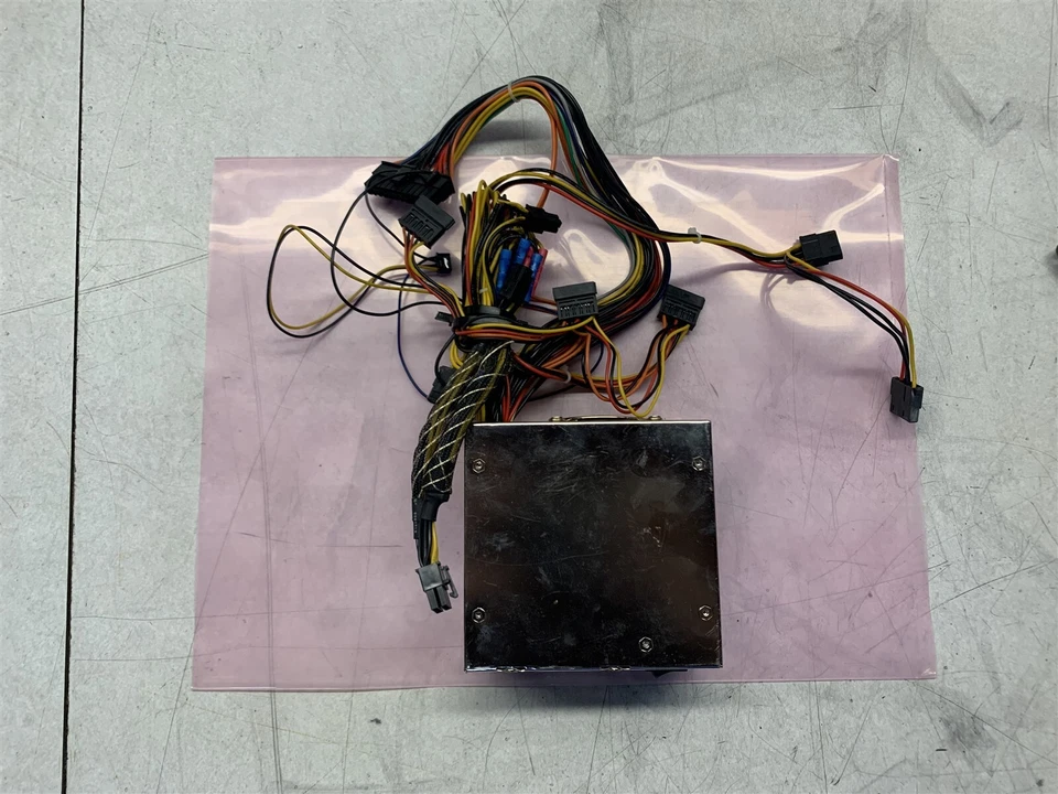 ATHENA POWER 400W MICRO ATX POWER SUPPLY  - Image 2 of 4