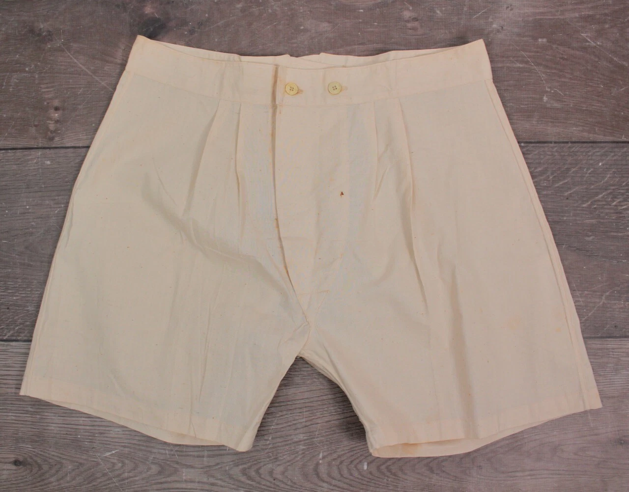VTG 1950s Men's White French Army Boxer Shorts 50s Cotton Military Underwear
Opens in a new window o