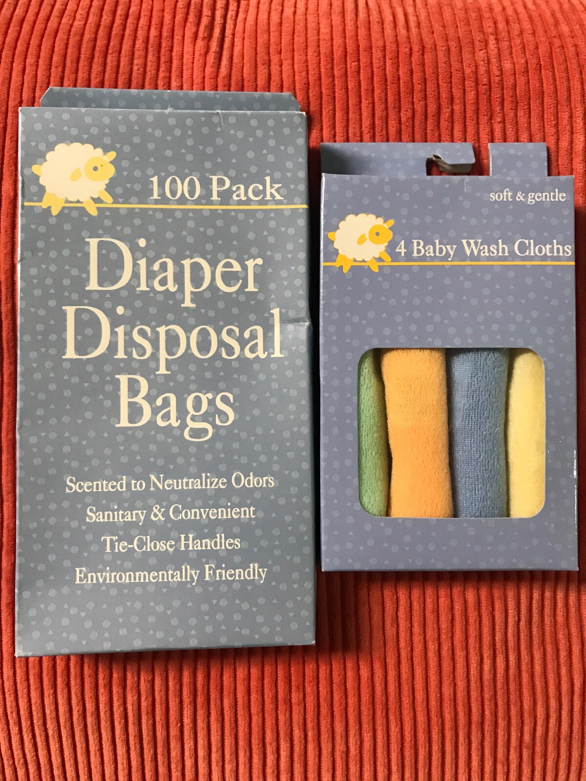 NEW 100 Baby Diaper Disposable Bags Scented And 4 Baby Wash Cloths New