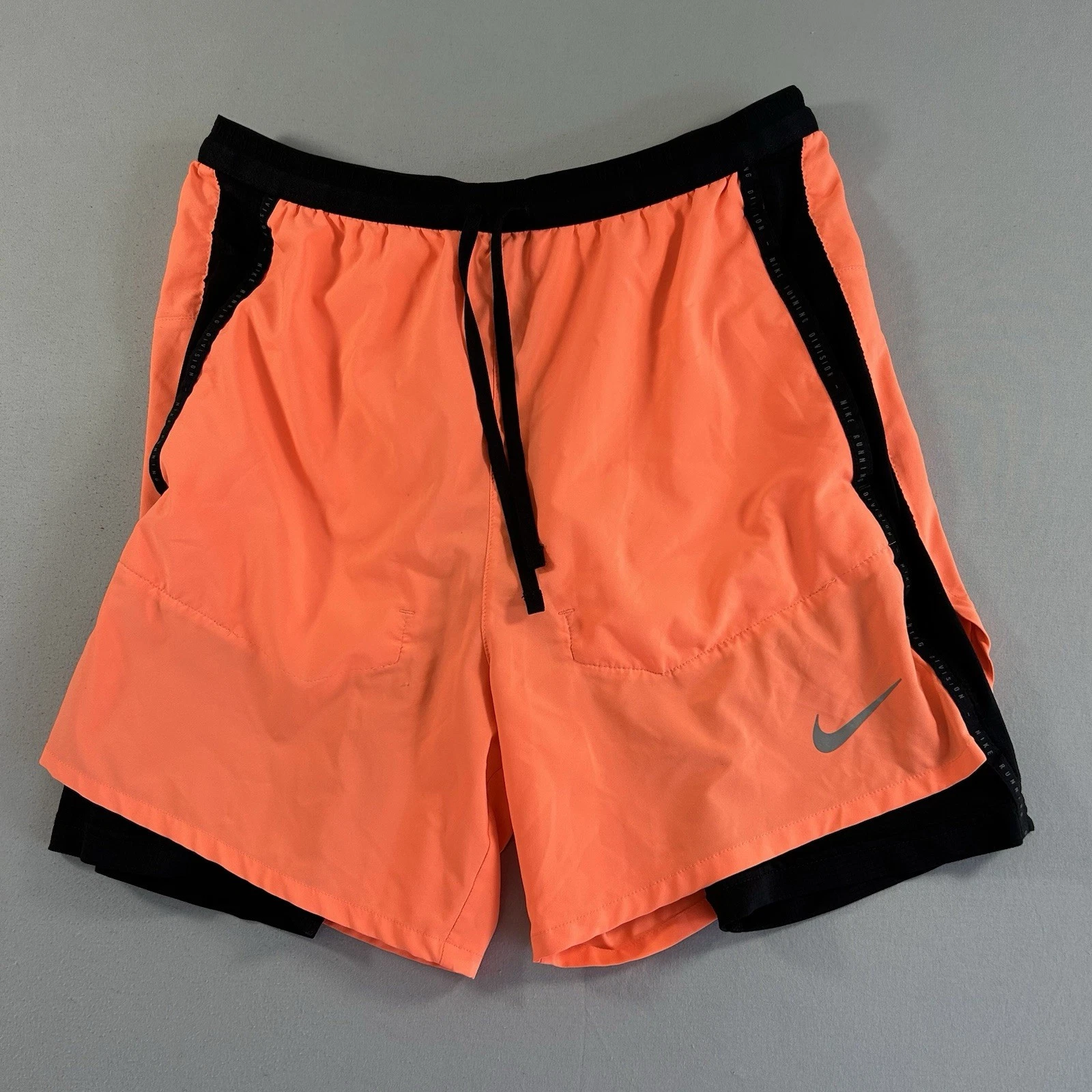 Nike Run Division Flex Stride 2-in-1 Running Shorts Mens Small Orange 5”