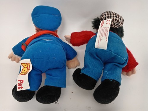 POSTMAN PAT Pat & Glen 8" Character Beanie Body Plushies RARE Collectables 2005 - Picture 10 of 10