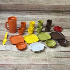 Vintage 19 piece TUPPERWARE Kids Play Set Bowls Cups Mugs Pitcher Plates