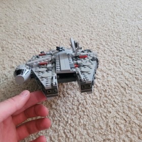LEGO Star Wars: Midi-Scale Millennium Falcon (7778) 99% Complete