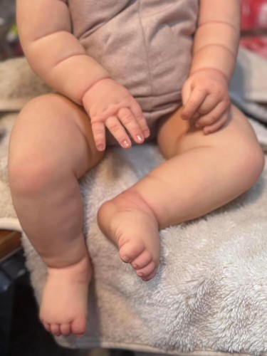 24” Sleeping Pickle Reborn Toddler Doll Realistic Lifelike Baby Soft Cloth Body - Picture 3 of 4