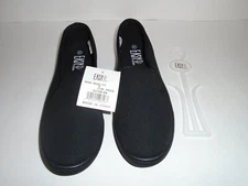 Easy USA Black Slip On Deck  Shoes Size 8 New With Tags