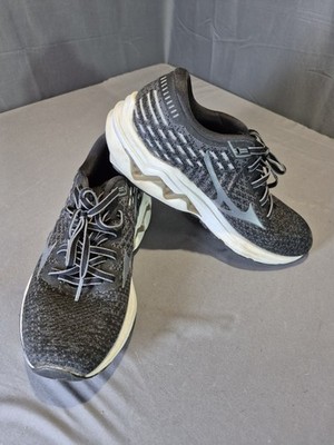 Mizuno Wave Inspire 17 Shoes Womens Size 8.5 Black White Running Sneakers