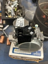 B1282628S Furnace Gas Valve Honeywell Copeland Control