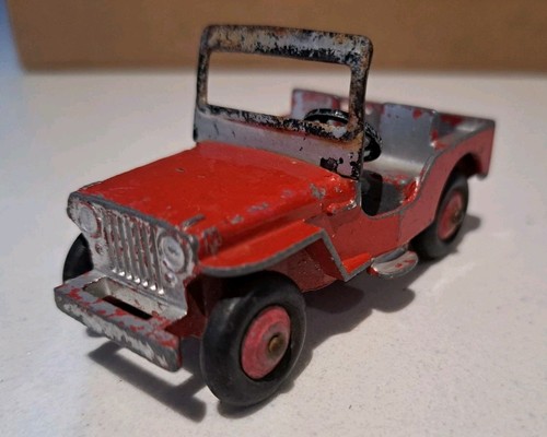 DINKY TOYS VINTAGE JEEP For Spares or Restoration - Picture 2 of 7
