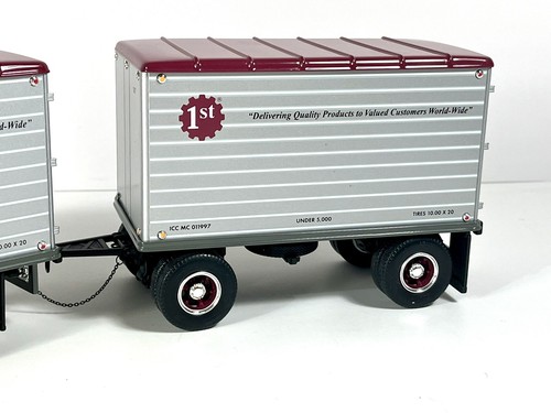 First Gear 19-0012 1953 White 3000 Freight Truck & 16' Trailer 1/34 Scale Model - Picture 3 of 23