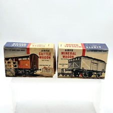 Two Airfix HO OO Scale Mineral & Cattle Wagon Series 1 Kits in Box Instructions