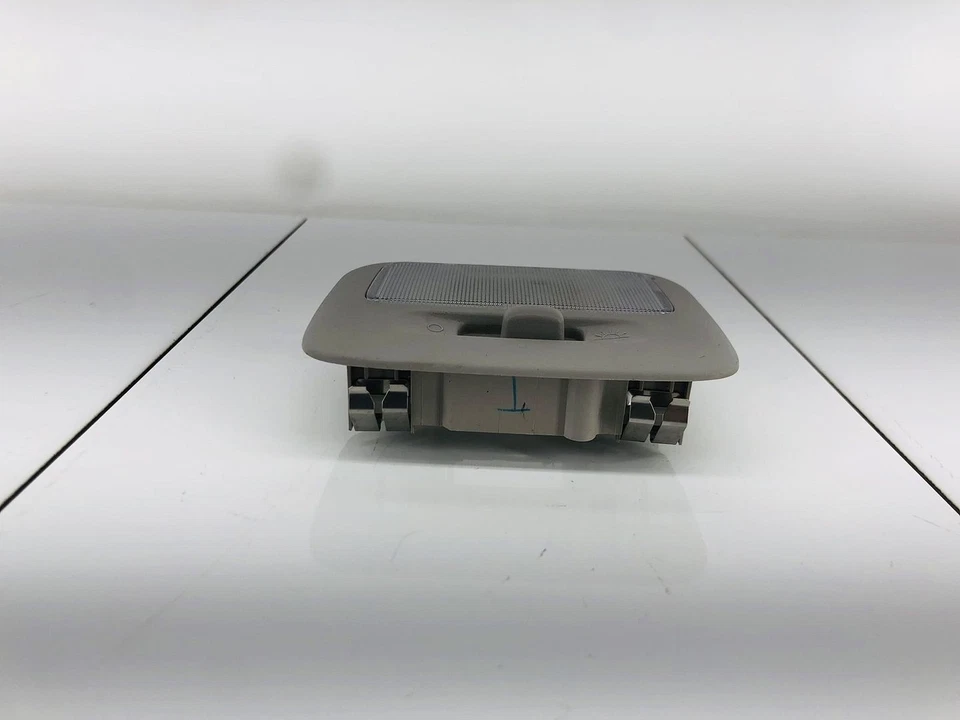 14-24 MITSUBISHI MIRAGE DIANTEIRO SUPERIOR CÚPULA LÂMPADA INTERIOR FABRICANTE DE EQUIPAMENTO ORIGINAL - Imagem 2 de 4