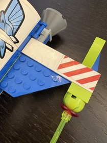 LEGO Toy Story: Buzz's Star Command Spaceship (7593) Incomplete