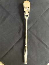 Williams 1/2" Chrome Finish Enclosed Narrow flex Head 14 1/4" Ratchet S-52EHF