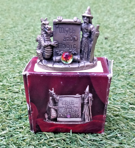 Tudor Mint Myth and Magic - Magical Encounter 3551 Wizard + Dragon - Boxed - Picture 3 of 10