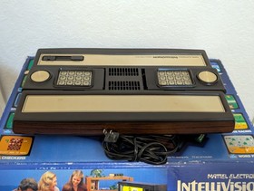 Mattel Intellivision 2609 Master Component Console w/ Box