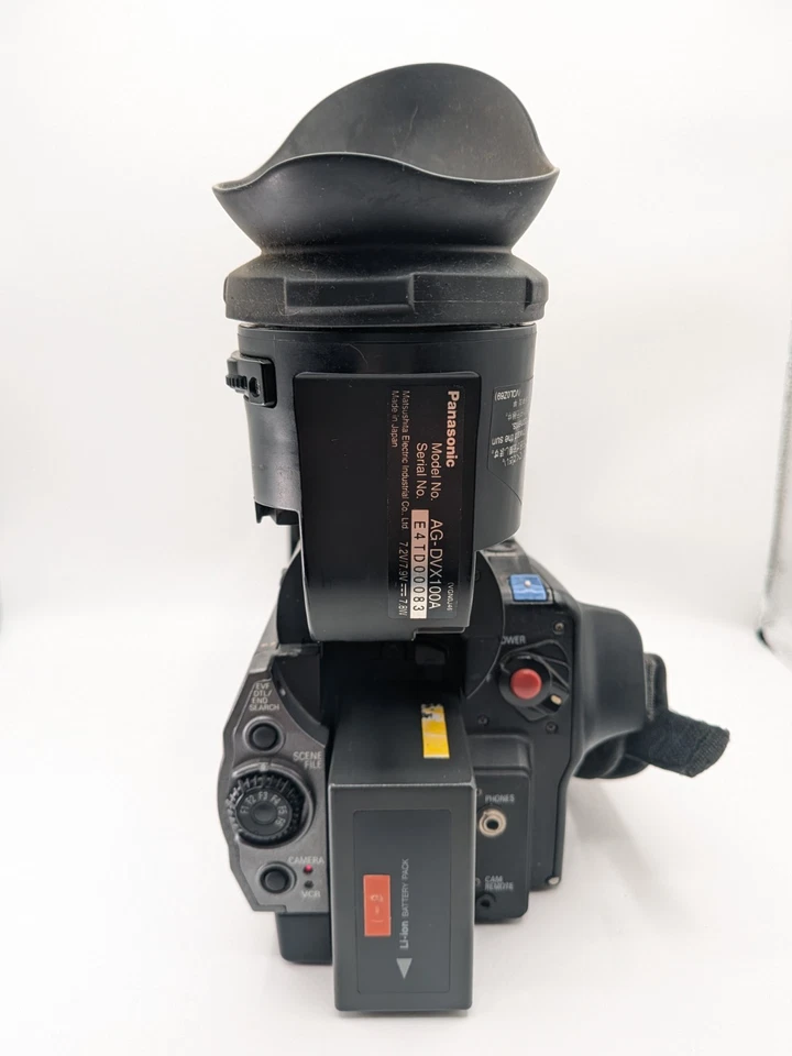 Panasonic AG-DVX100A MiniDV 3CCD Camcorder DVX100A working 1167 hour - Image 3 of 4
