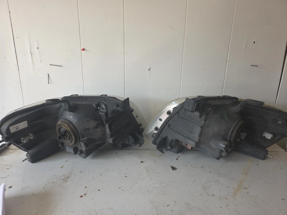 Juego de faros izquierdo+derecho Ford Explorer 2006 2007 2008 2009 2010 OEM P9621 DW Foto 2 de 2