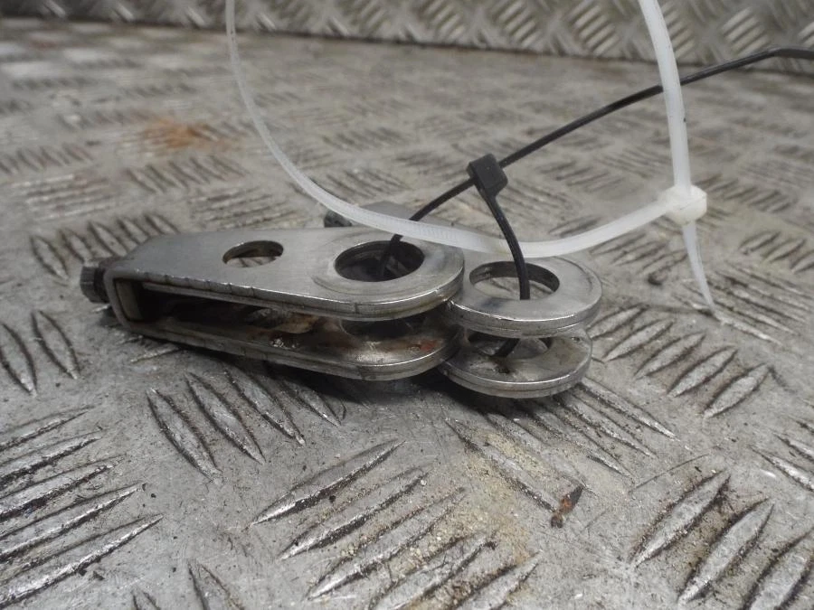 Honda CM400T CM400 T 1981 Cam Chain Tensioners Adjusters  - Image 4 of 4