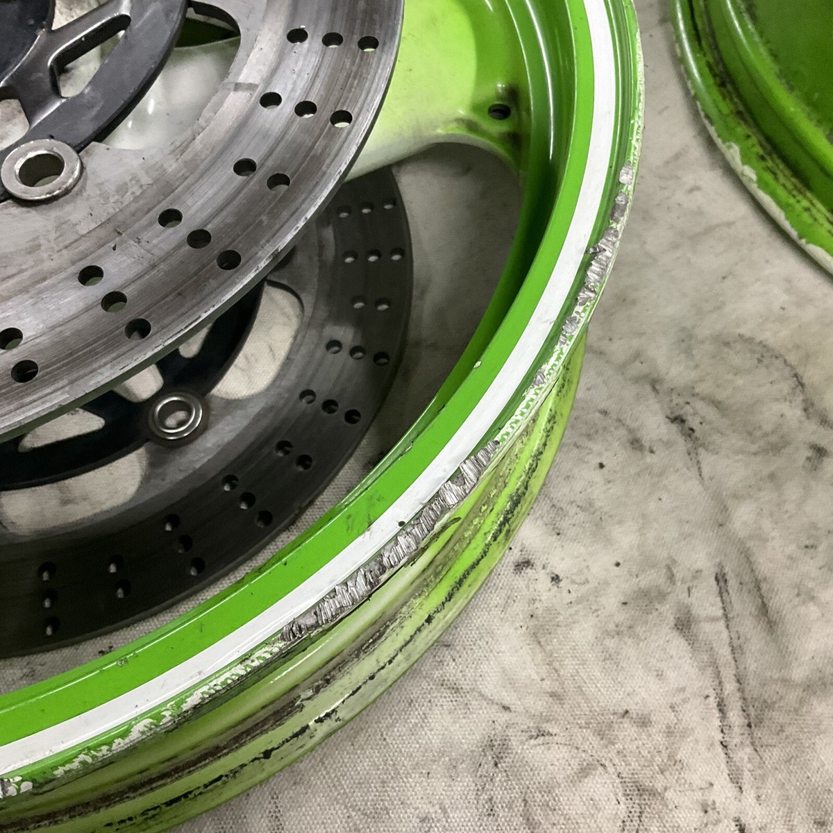 KAWASAKI ZX7R OEM WHEEL SET ZX7 Front Rear RIM Brake Rotors KAWASAKI ZX7R OEM WHEEL SET ZX7 Front Rear RIM Brake Rotors